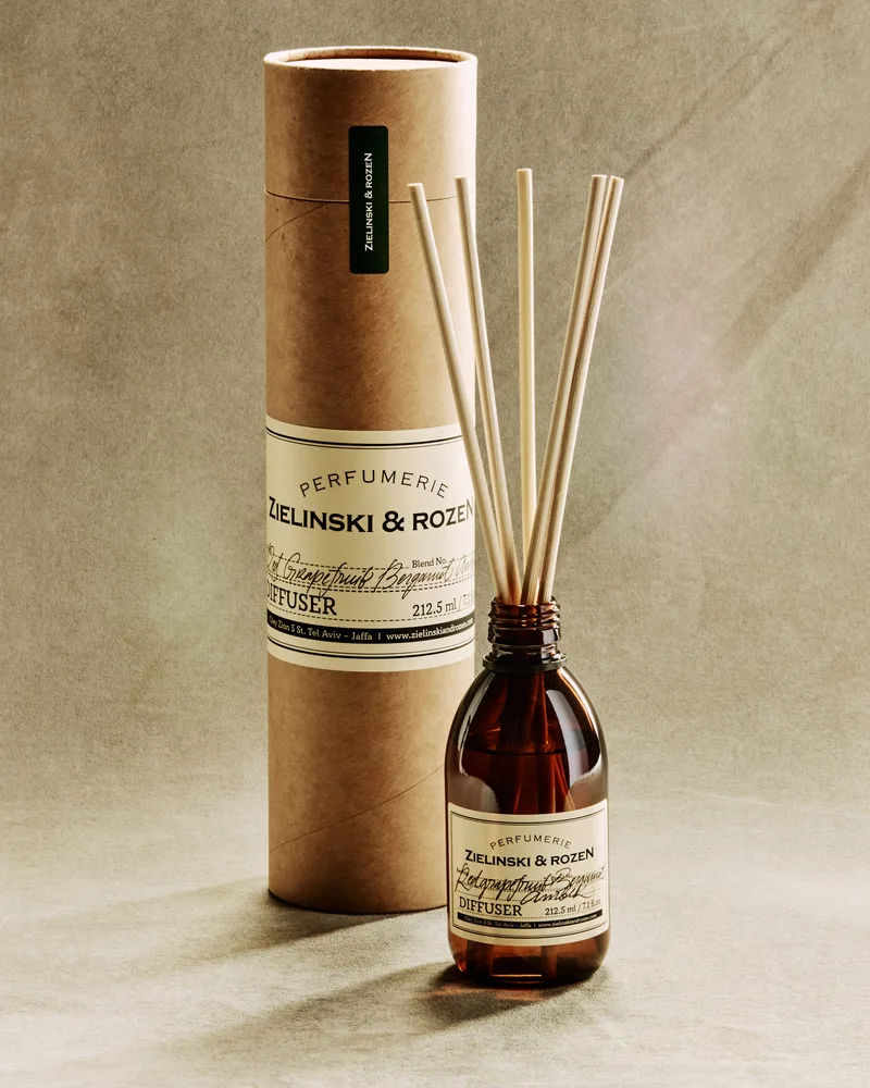 Red grapefruit, Bergamot, Amber