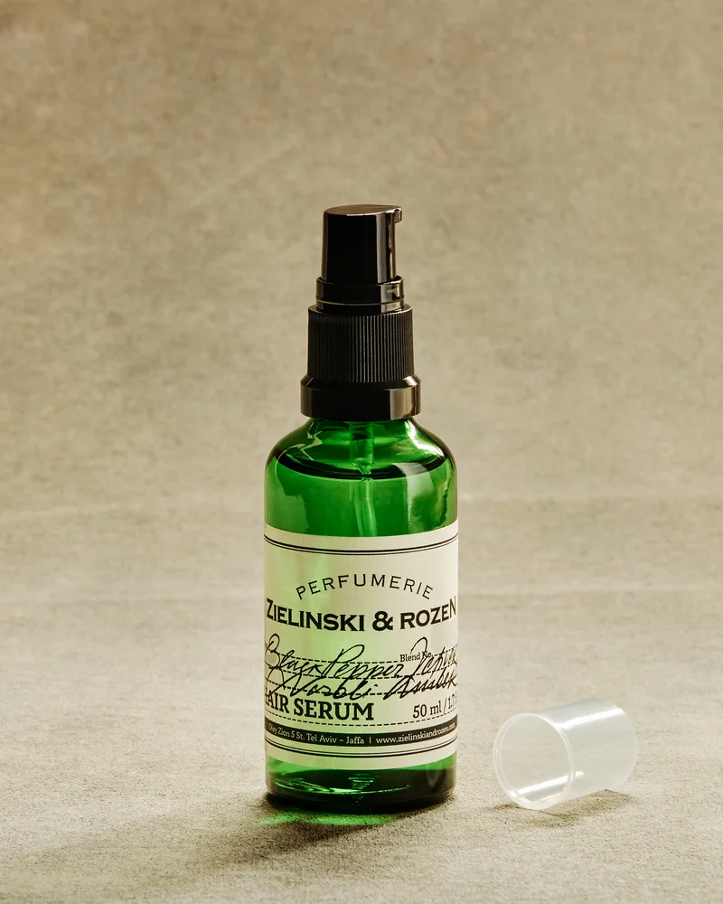 Black Pepper, Vetiver, Neroli, Amber