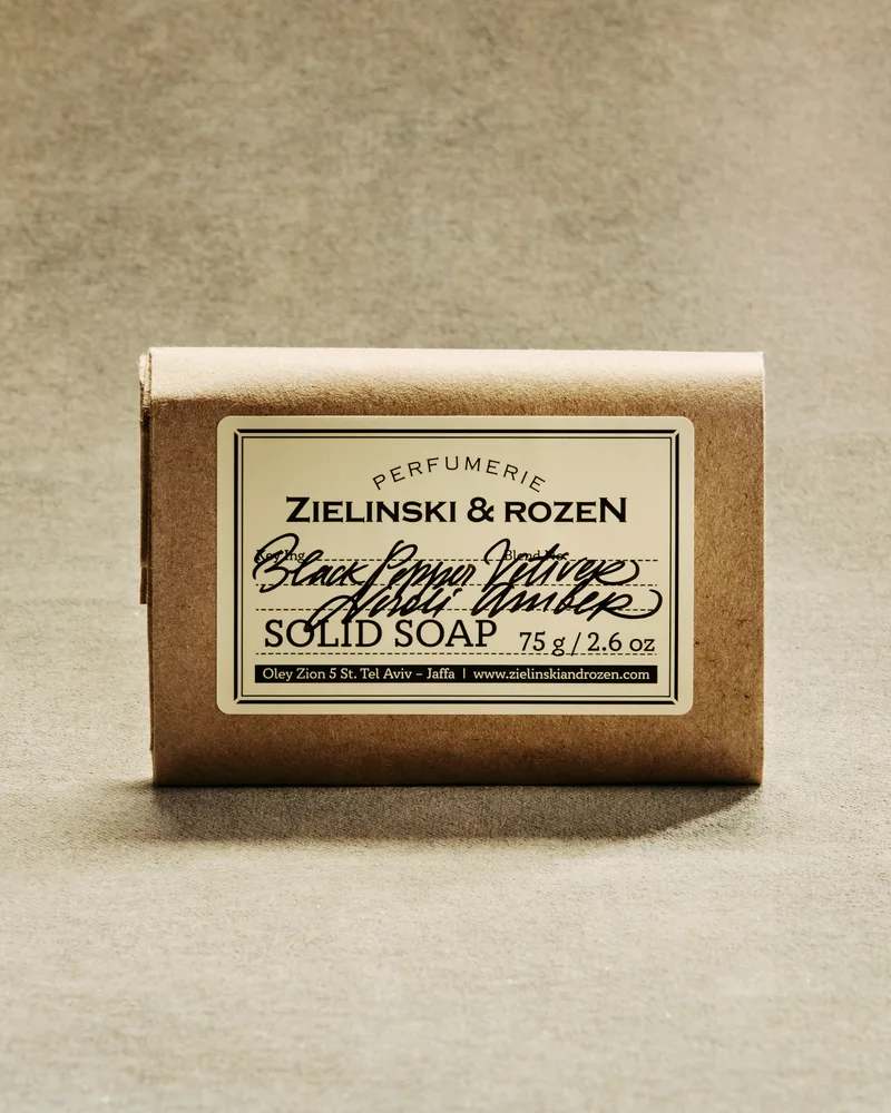 Black Pepper, Vetiver, Neroli, Amber
